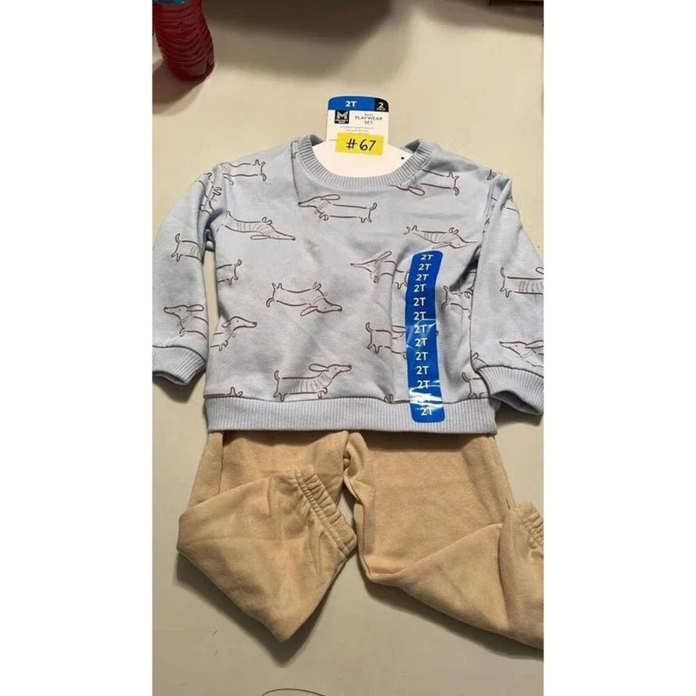 Toddler Boys 2t Sweatshirt and pants outfit NWT
